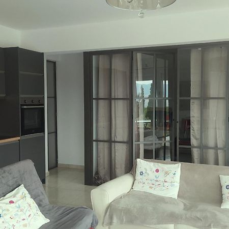 Villa View Διαμερισμα Loukissia Exterior foto